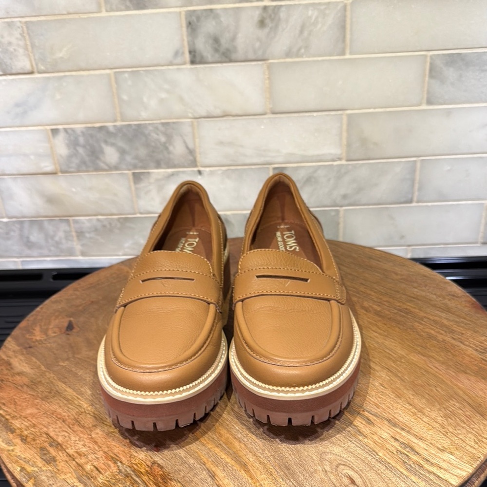 Toms Tan Leather Loafers